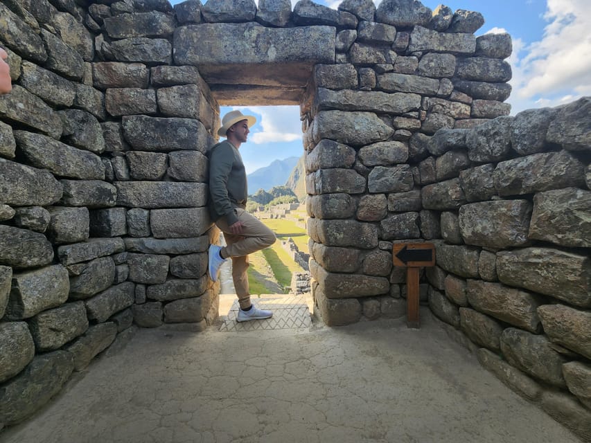 Cusco: Full Day Tour to Machupicchu With Expedition Train