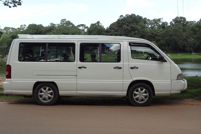 Daily Private Car Phnom Penh to Siem Reap
