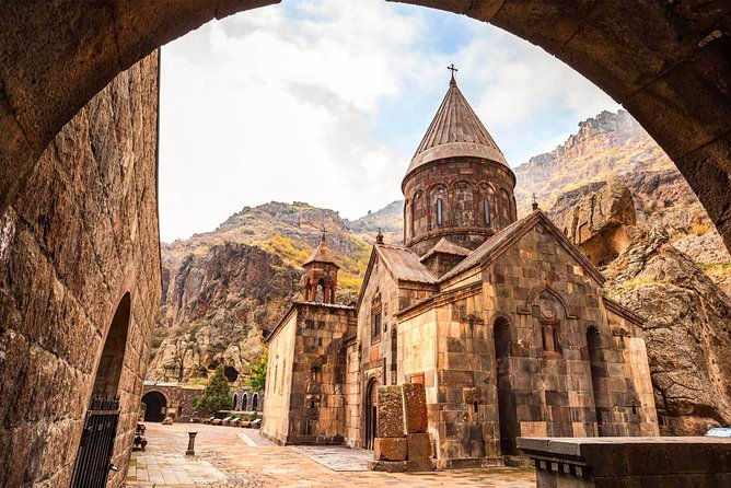 Daily Tour Garni-Geghard-Arch of Charents-Echmiadzin-Gayane-Hripsime-Zvartnots