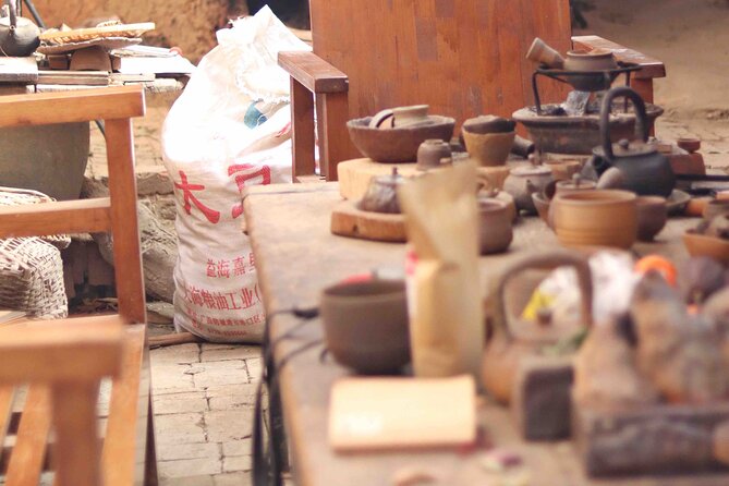 Dali Yunnan Local Market + Pottery Making Eco Tour