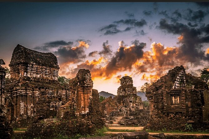 Danang - Hue - Hoi An 4 Days 3 Nights With Small Group Tour