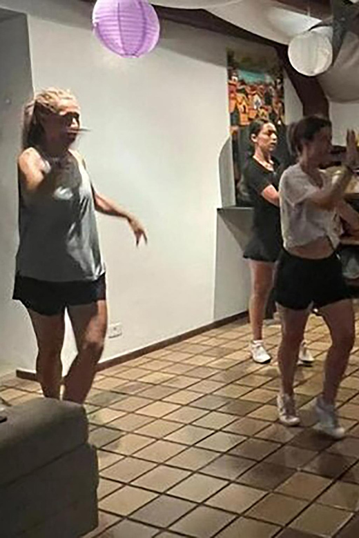 Dance to the Samba Rhythm: 1-Hour Lesson With a Samba Dancer - Samba Dance Lesson Highlights
