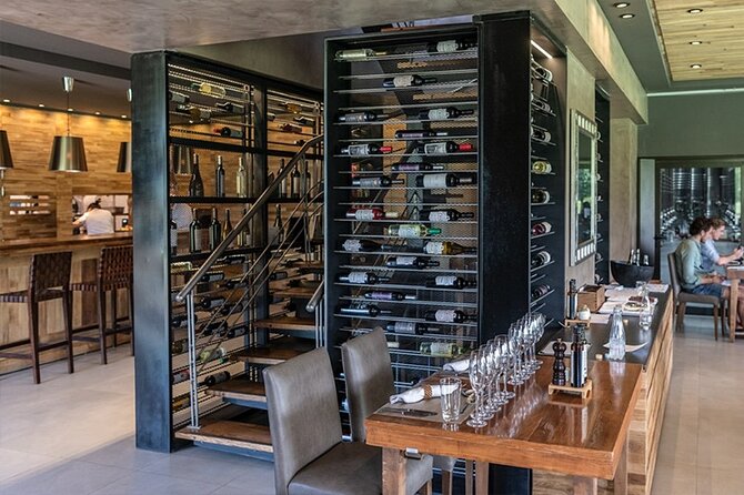 Decero+Lunch Susana Balbo (Michelin Guide). Private Transfer
