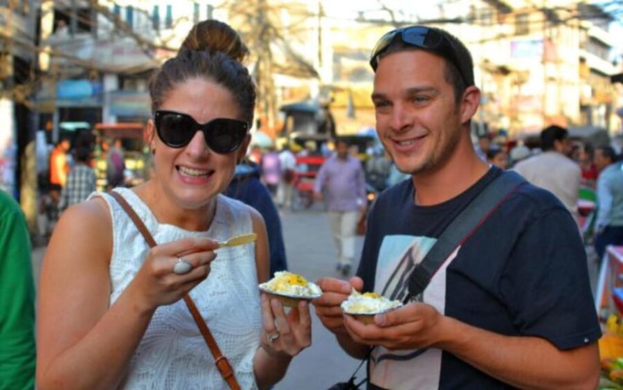 Delhi: Heritage Night Walking Tour With Food Tasting 10 Hrs