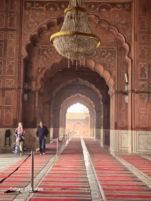 Delhi: Luxurious Private Guided Old Delhi Tuk-Tuk Tour