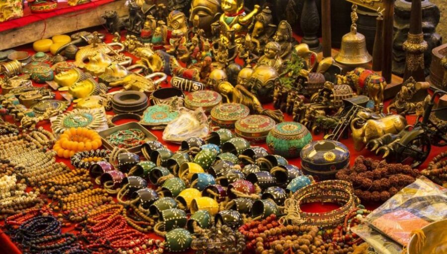 Delhi Shopping Tour With Guide