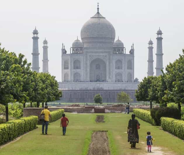 Delhi to Agra: One-Day Heritage Tour Package