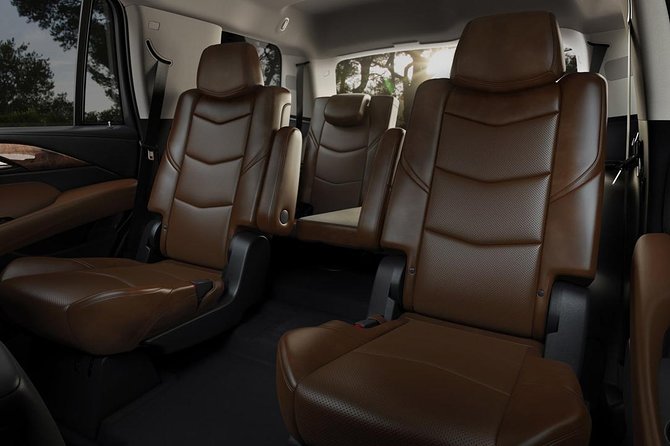 Departure Private Transfer San Francisco to SFO Airport in a SUV