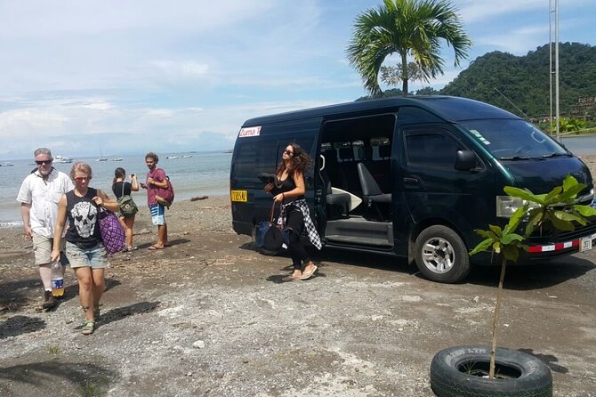 Direct Shared Shuttle From Monteverde to San José & Sjo Airport