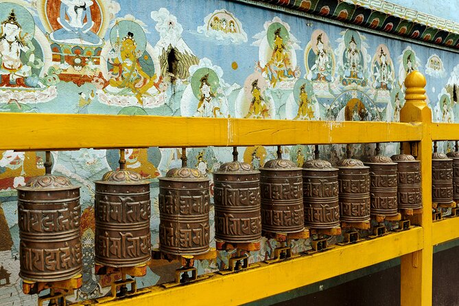 Discover Dharamshalas Monasteries for Tibetan Spirituality