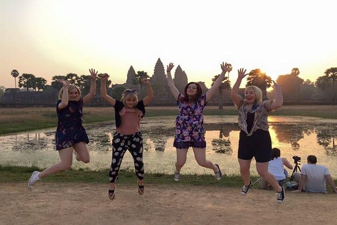 Discover the Beauty of Angkor Wat Sunrise Tour-Small Group