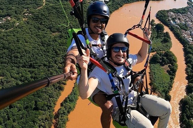 Double Paragliding Flight in Valadares