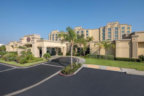 DoubleTree by Hilton Los Angeles/Commerce - Accommodations at DoubleTree