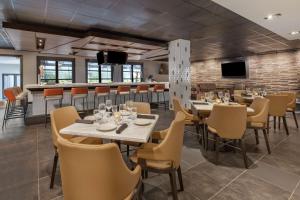 DoubleTree by Hilton San Francisco South Airport Blvd - Hotel Overview