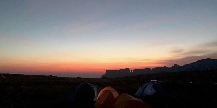 Drakensberg: Tugela Falls Guided Hike With Overnight Stay - Activity Overview