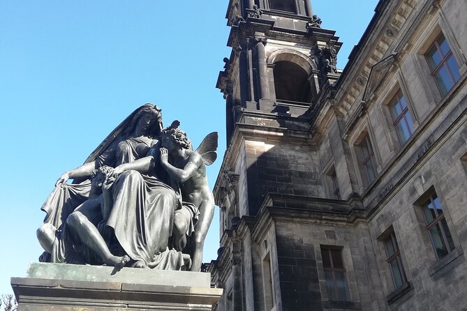 Dresdens Balcony of Europe: a Self-Guided Audio Tour Along the River Elbe