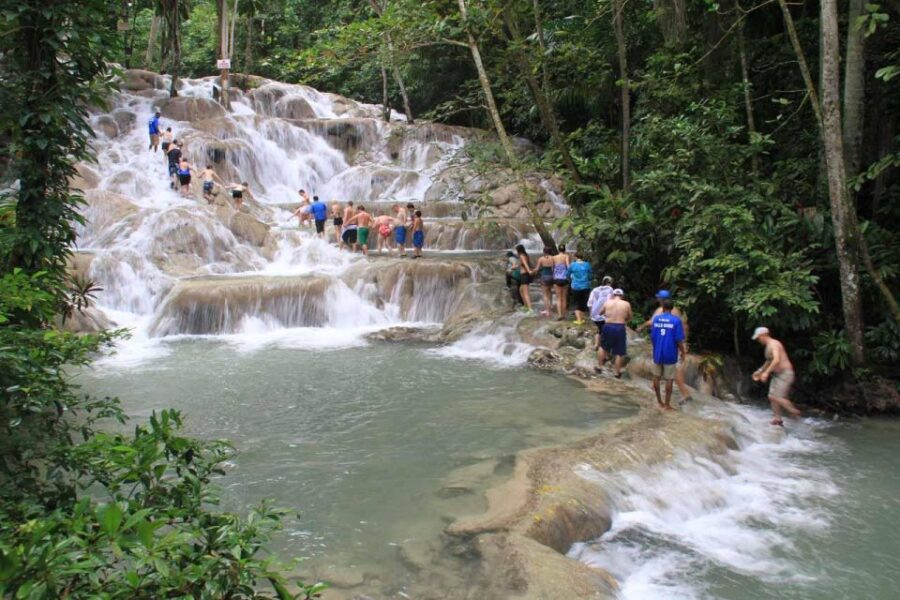Dunn's River Fall And Shopping Tour - Pickup and Drop-off Locations