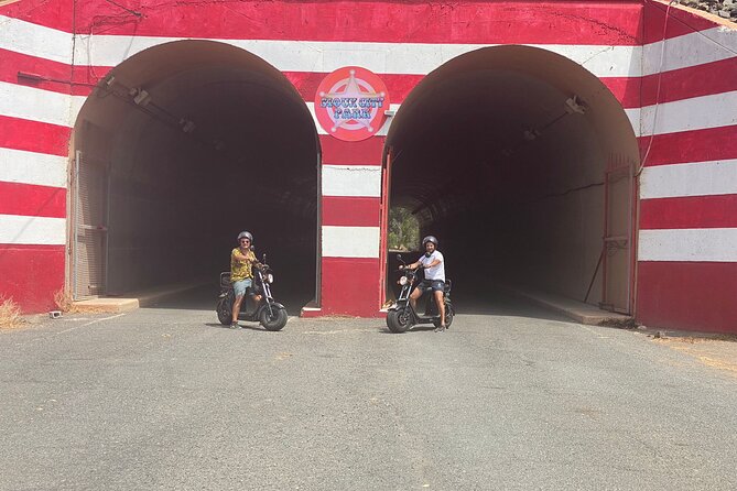E-Scooter 2 or E-Bike Maspalomas Tour + Western Park Sioux City - Tour Overview and Highlights
