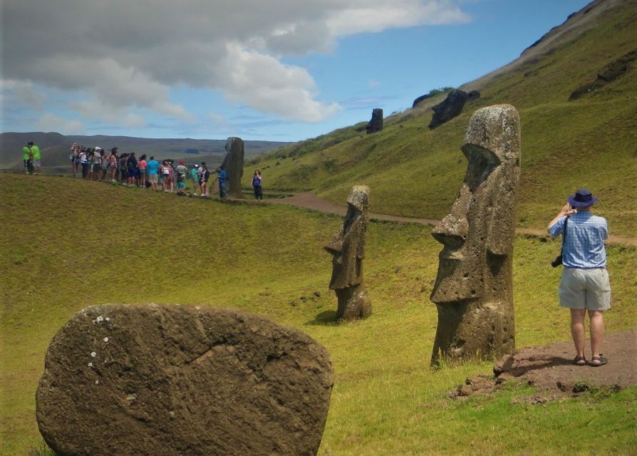 Easter Island: The Moai Trail Private Archeological Tour