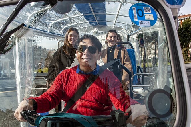 Eco Friendly Tuk Tuk Experience With the Local in Madrid