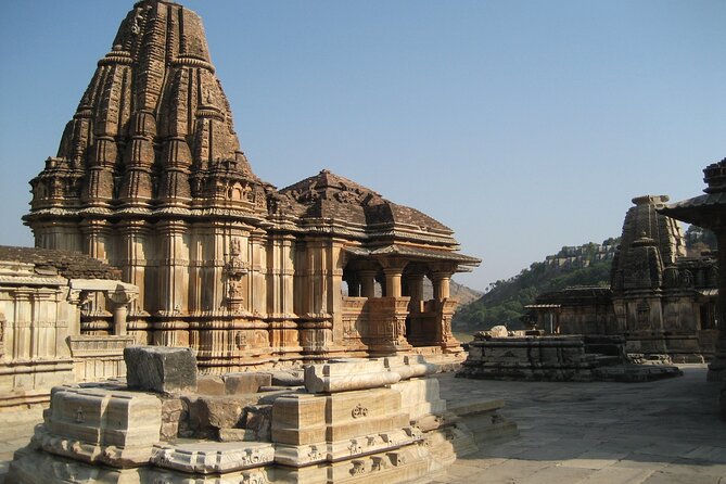 Eklingji & Nagda Temples and Monsoon Palace Day Tour With a Guide
