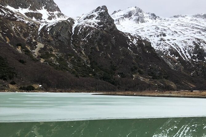 Emerald Lagoon Private Trekking Tour
