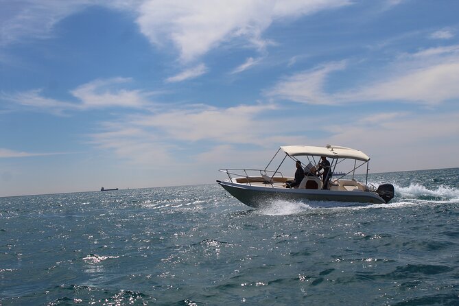 EN 21 Boat Rental Without License on the Amalfi Coast