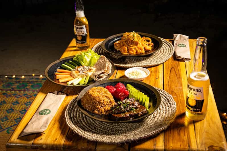 Enjoy an Unforgettable Dinner at Fénix Beach