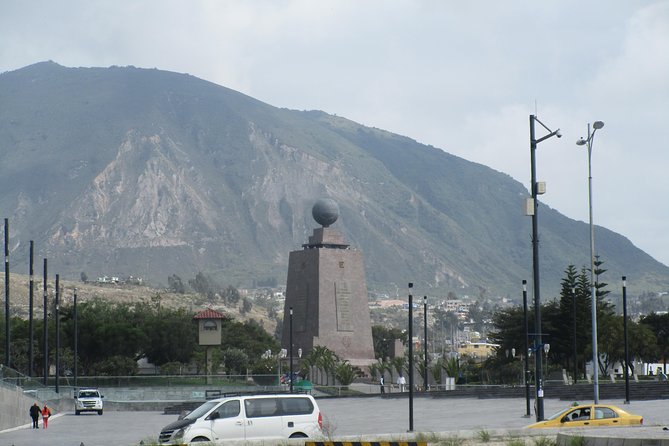 Equator and Pululahua Volcano Transportation