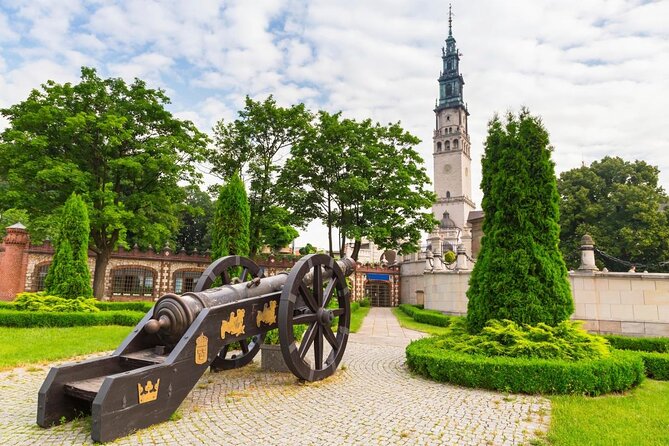 Essential Poland – 7 Day Budget Tour
