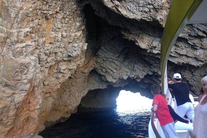 Estartit (1h 30m STOP) & Medes Islands – Super Underwater Vision
