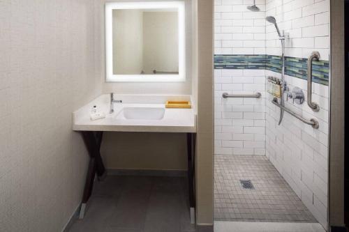 EVEN Hotel New York - Times Square South, an IHG Hotel - Hotel Overview