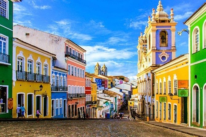 Executive Transfer - Salvador International Airport to Hotels or Residencia