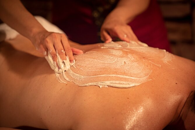 Exfoliating and Moisturizing Body Treatment of 60 Min in THAI MASSAGE ALURA