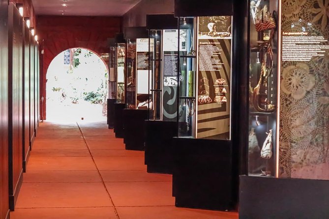 Experience Guamini Mision Dinner and Tango Show Hotels in Foz Do Iguaçu
