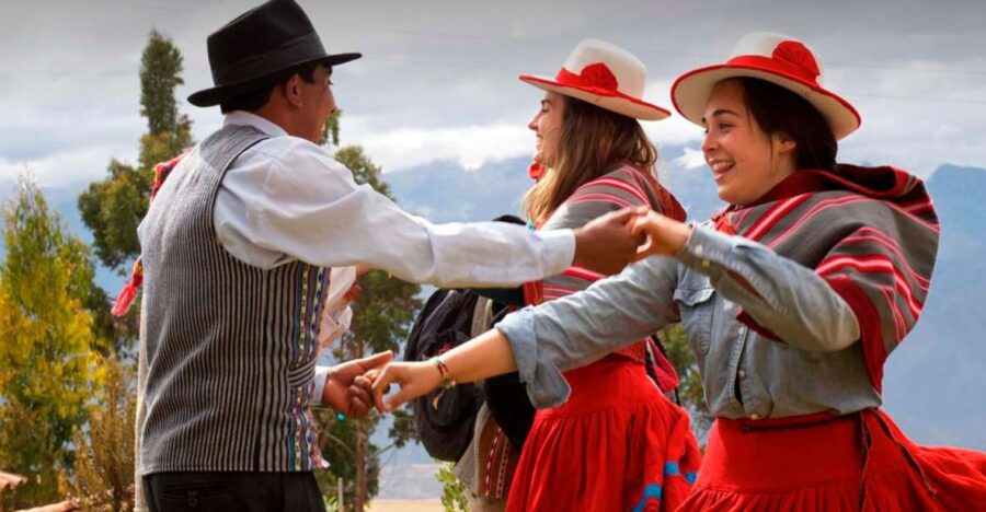 Experiential Tourism in the Amaru Community