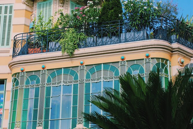 Explore Cannes in 60 Minutes With a Local - Discover the Glamour of La Croisette