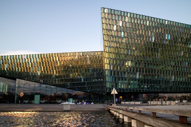 Explore Reykjavik in 60 Minutes With a Local - Tour Overview