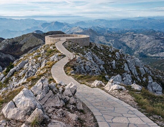 Express Cable Car Ascent & 25TURNS Epic Bike Descent. - Location and Reviews