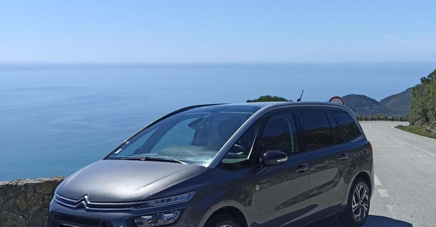 Faro Airport: Private Transfer to Vilamoura & Quarteira