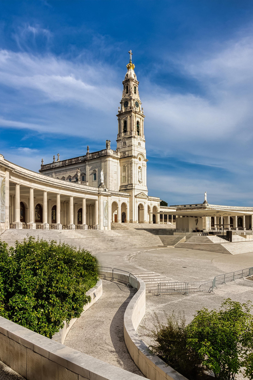 Fátima and Óbidos Private Tour - Tour Overview
