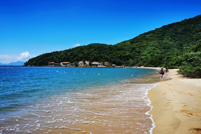 Feiticeiras Waterfall + Beaches of Enseada Das Estrelas - Full Day Private Hike