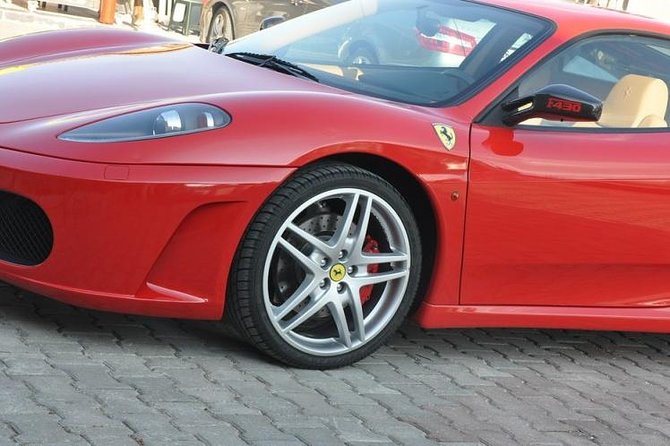 Ferrari Full-Day Experience With Test-Drive in Maranello, Italy - Dining at the Local Restaurant