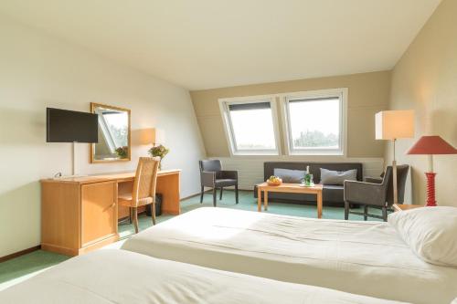Fletcher Hotel-Restaurant Amelander Kaap - Hotel Overview