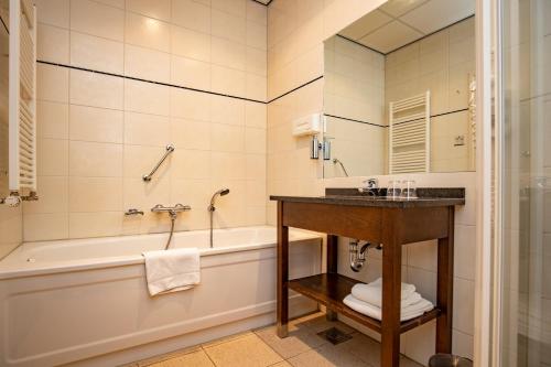 Fletcher Hotel Restaurant Amersfoort - Hotel Overview