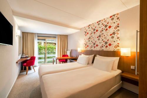 Fletcher Hotel-Restaurant Sparrenhorst-Veluwe - Hotel Overview and Location