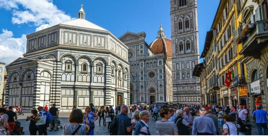 Florence: Historical Sneak-Peek of Duomo Square