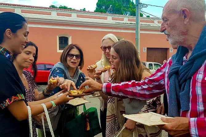Foodie & Street Food Tour - Guatemalan Food Tastings