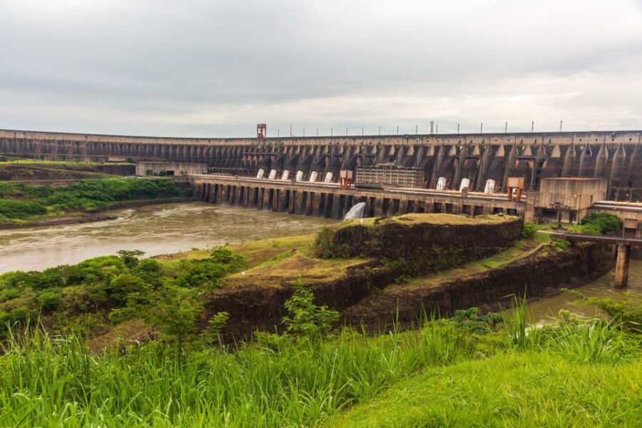 Foz Do Iguaçu: Itaipu Hydroelectric Dam - Overview of the Itaipu Dam