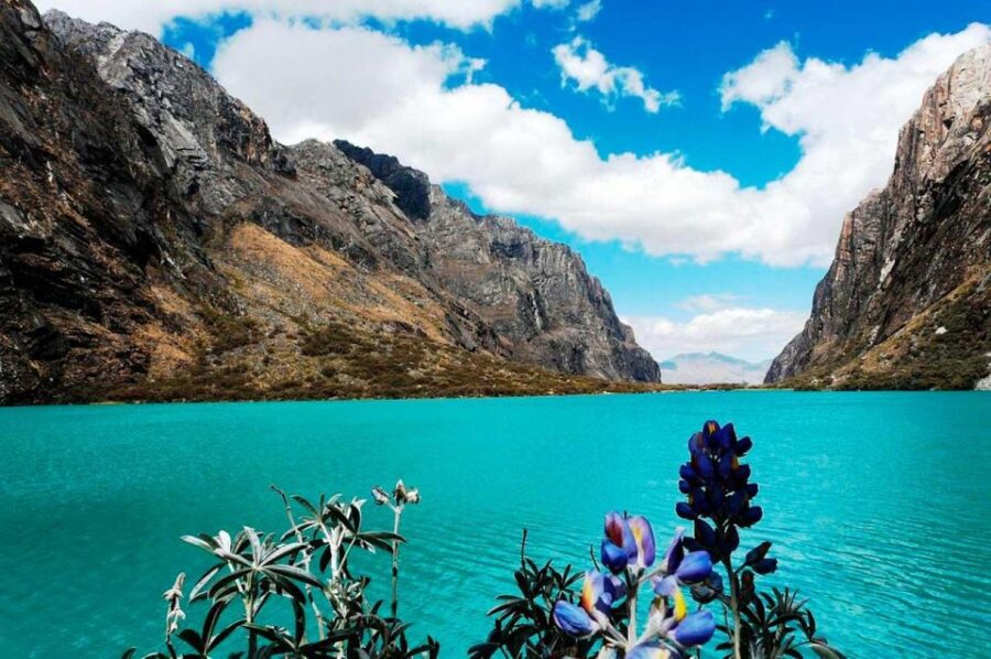From Ancash: Majestic Huaraz 2D/1N